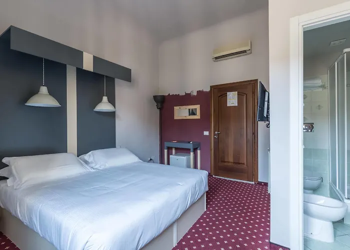 Dome Hotel 3*