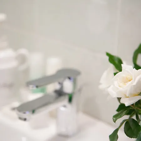 Dome Ξενοδοχείο 3*